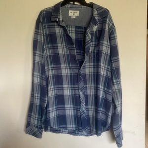 Billabong zz XL button down shirt